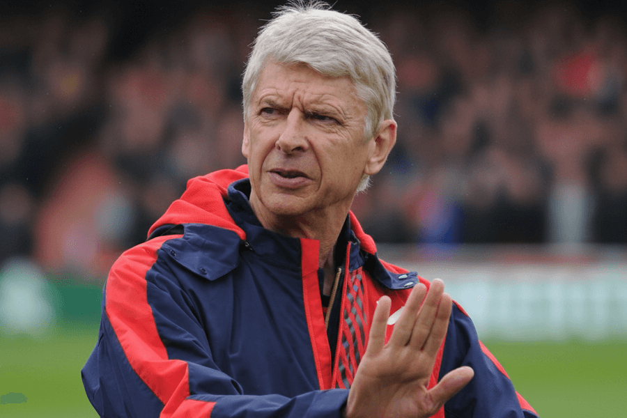 Arsène Wenger lors d'une conférence de presse.