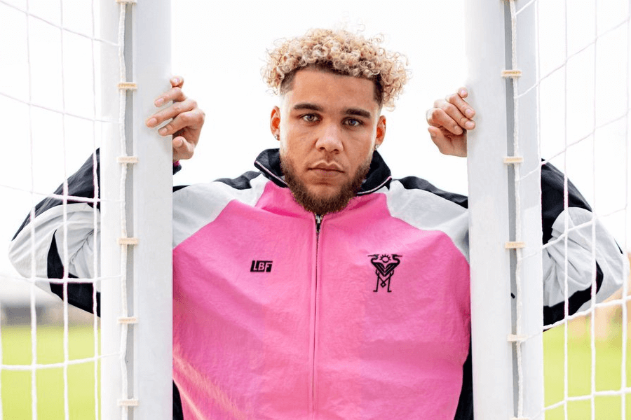 Dayne St Clair gardien Inter Miami maillot rose présentation officielle 2026