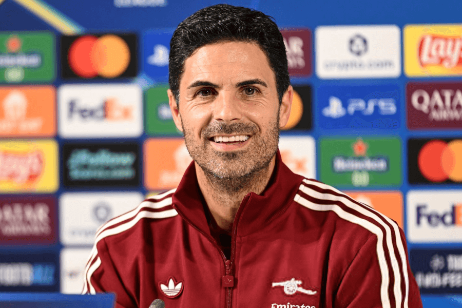 Mikel Arteta entraîneur Arsenal satisfait première mi-temps historique tactique