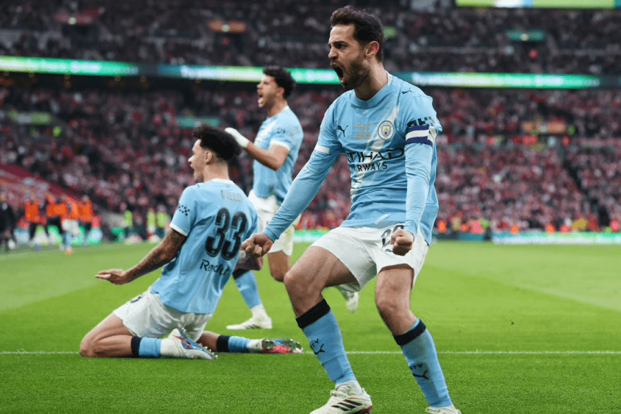 Bernardo Silva Manchester City capitaine agent libre départ été 2026