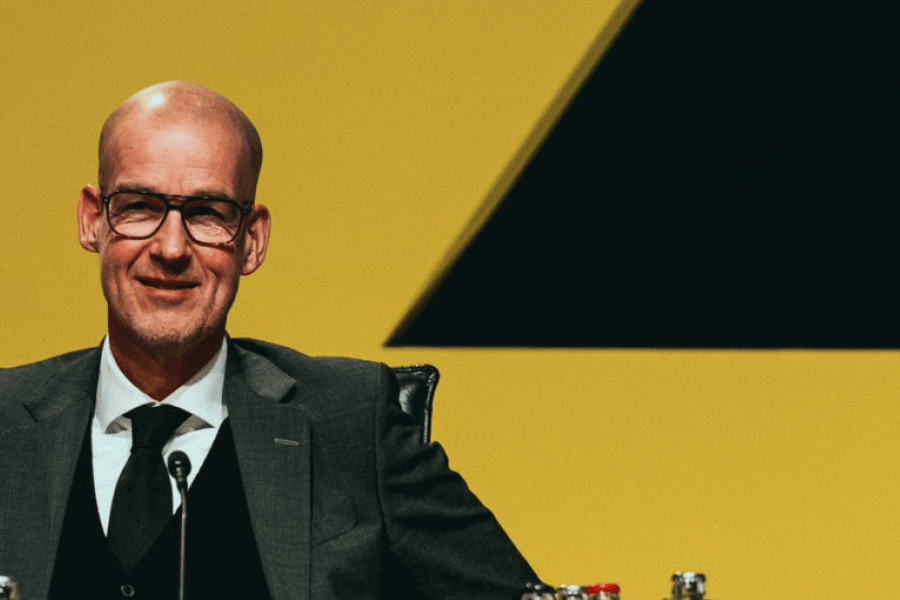 Carsten Cramer nouveau directeur général Borussia Dortmund conférence de presse 2025