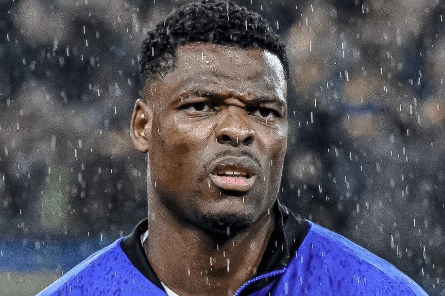 Denzel Dumfries court très vite avec le maillot de l'Inter.