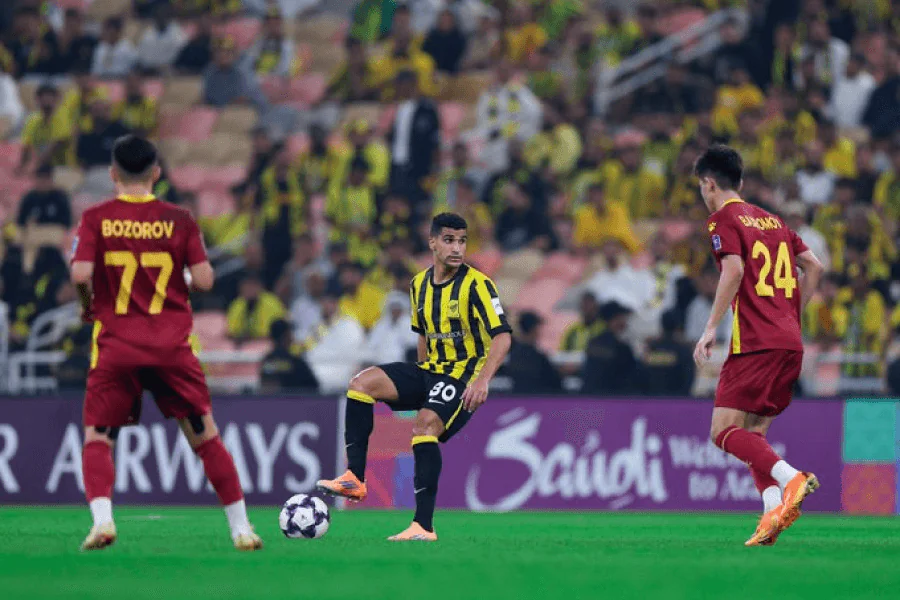 Al-Ittihad 1-0 Nasaf, Benzema but décisif