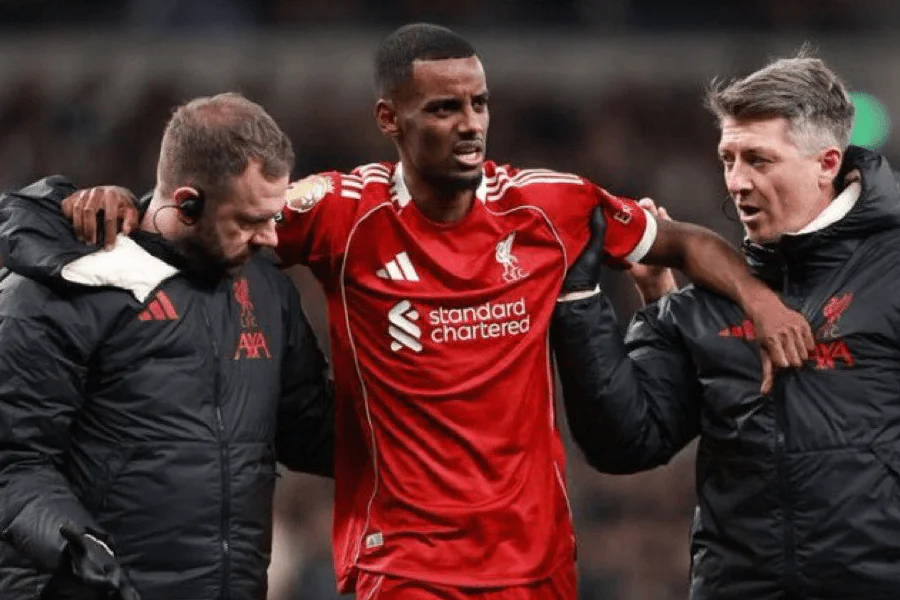 Blessure d’Alexander Isak contre Tottenham, tacle dangereux