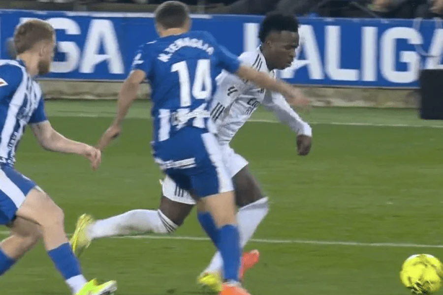 Real Madrid Atlético Supercoupe Vinícius clé