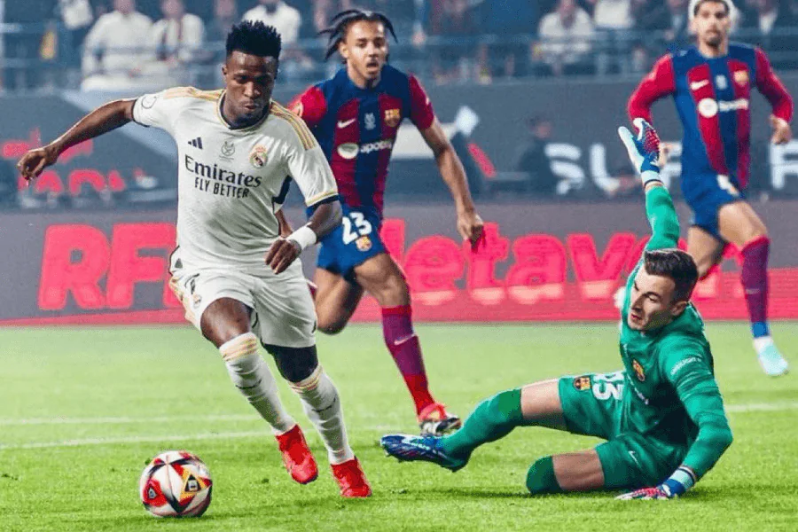 Le stade de Djeddah préparé pour El Clasico.