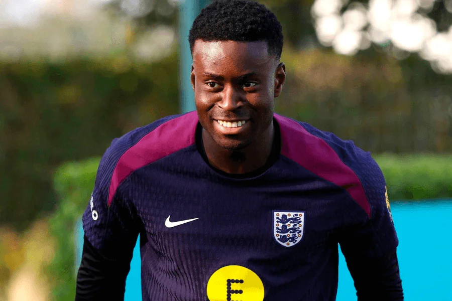 Marc Guehi défenseur central anglais signature contrat City