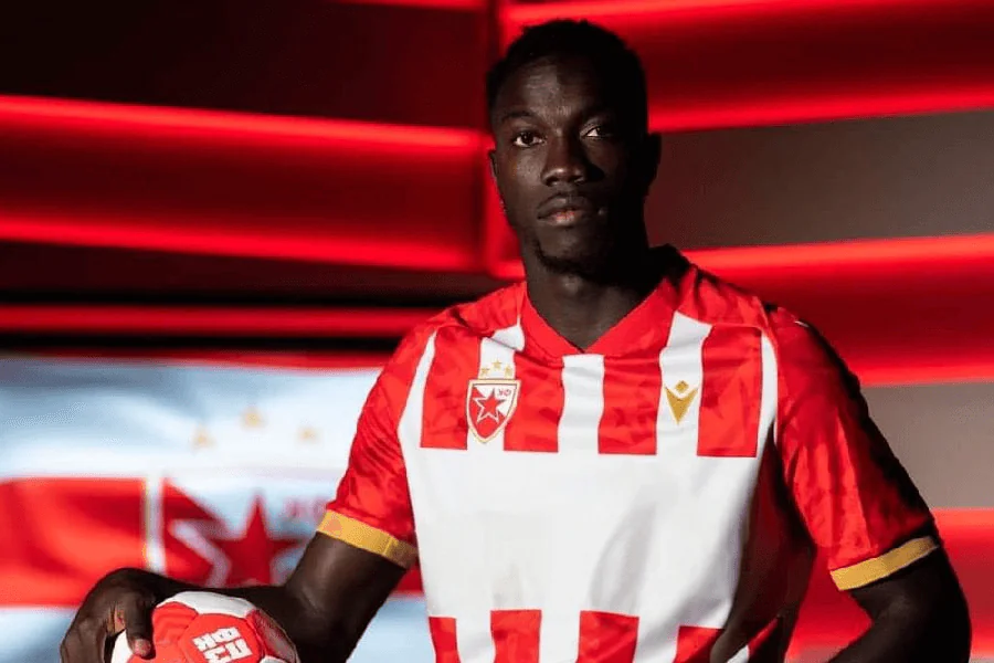 Réunion de dirigeants du VfB Stuttgart sur l’avenir de Silas