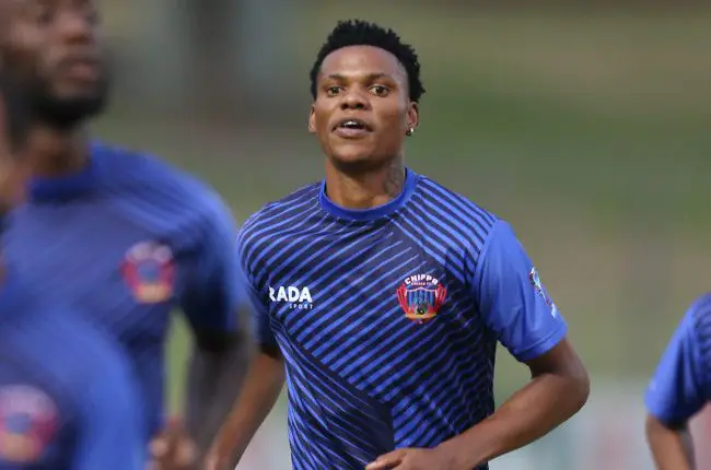 Innocent Chikoya légende Orlando Pirates Soweto Derby Zimbabwe
