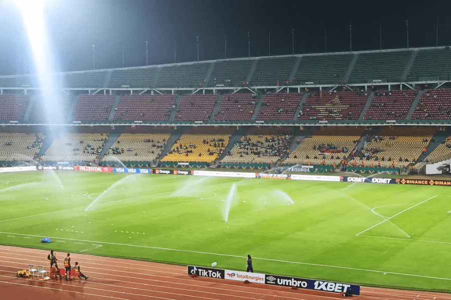 Maniema Union RDC Kinshasa supporters fierté nationale quarts Coupe Confédération CAF historique