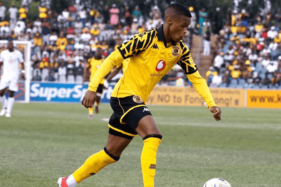 Asanele Velebayi Kaizer Chiefs Betway Premiership match terrain 2026