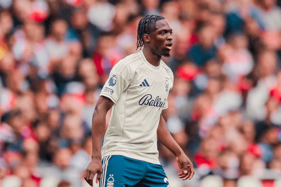 Dilane Bakwa RC Strasbourg dribble Ligue 1 saison 2024 2025