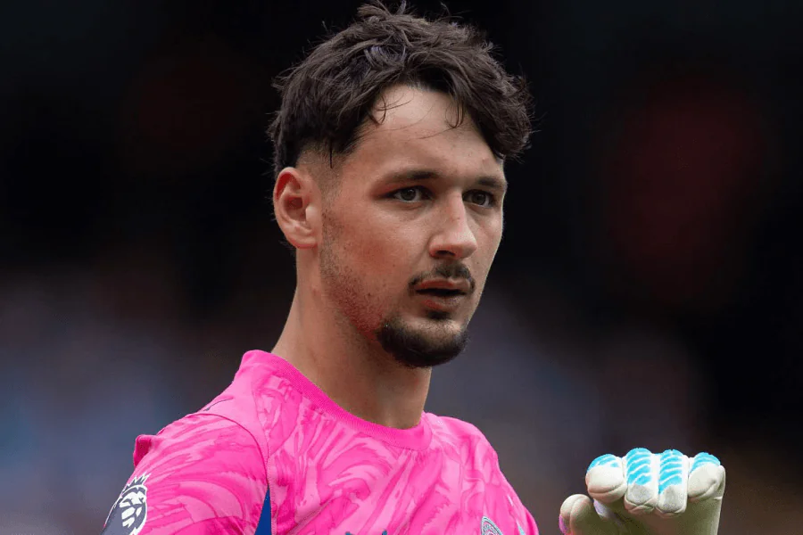 James Trafford gardien Manchester City finale Carabao Cup Arsenal Wembley 2026