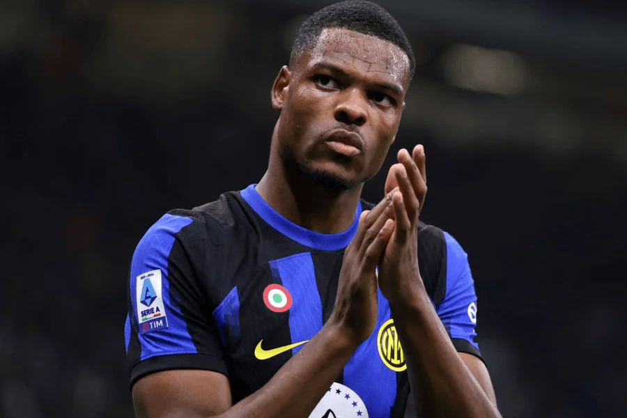 Denzel Dumfries Inter Milan blessure remplacement latéral droit 2026