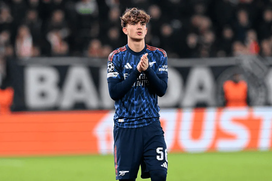 Max Dowman but Everton Arsenal Emirates Stadium mars 2026