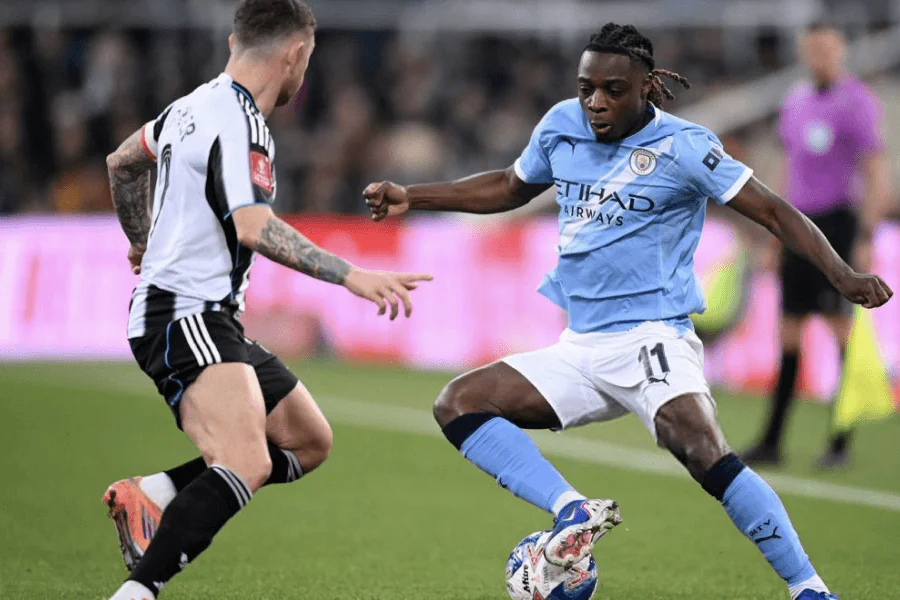 Savinho égalise pour Manchester City contre Newcastle United FA Cup cinquième tour