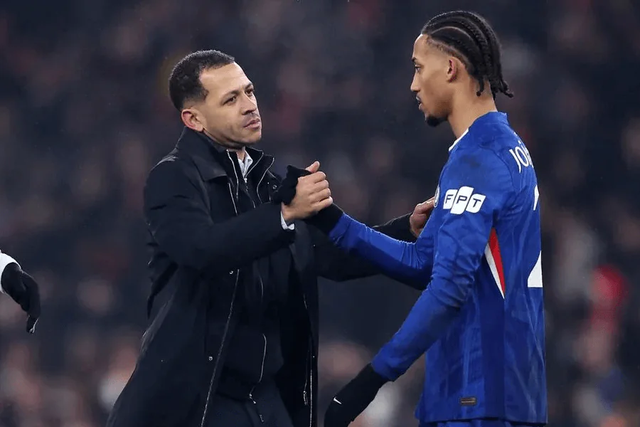 João Pedro marque le troisième but face à Aston Villa Premier League 2026