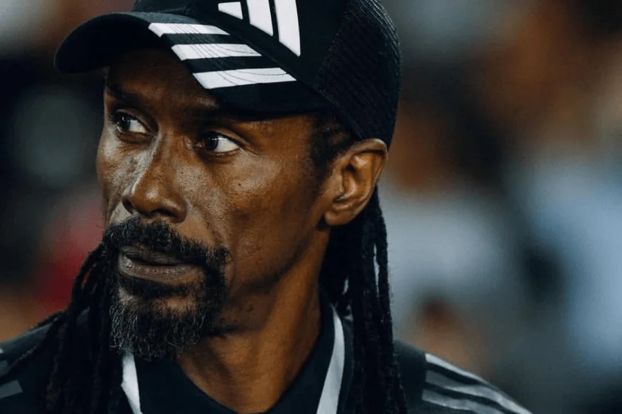 Aliou Cissé champion CAN 2021 Sénégal trophée Lions de la Teranga