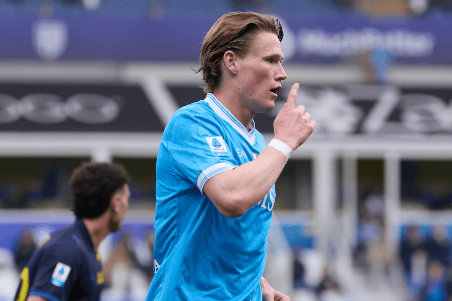 Scott McTominay Naples but égalisateur Parme 60e minute Serie A 2026