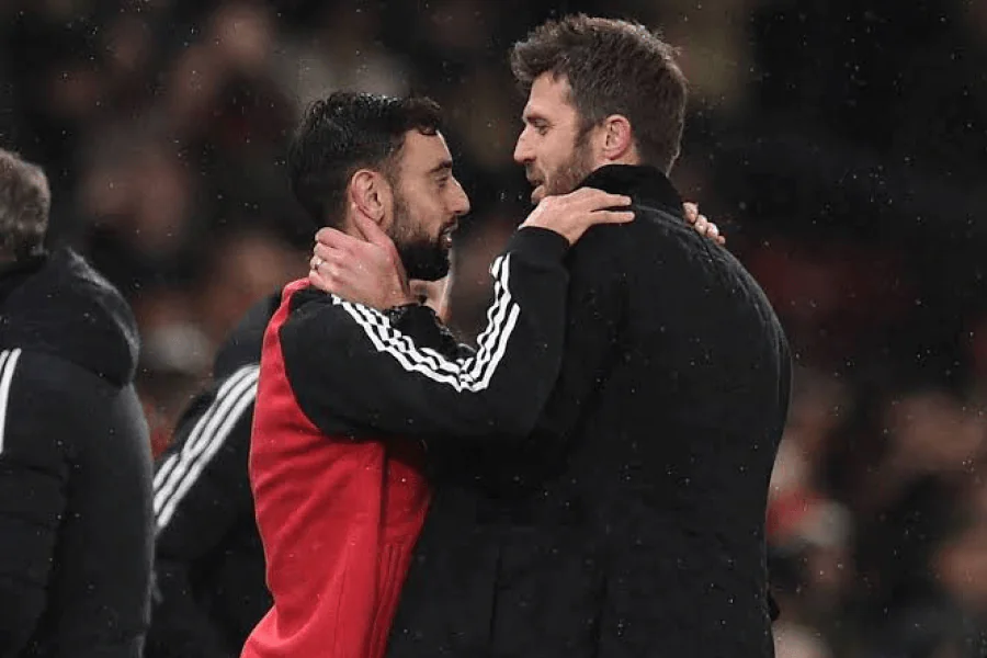 Bruno Fernandes et Ronaldo ensemble à l'entraînement avec la Seleção