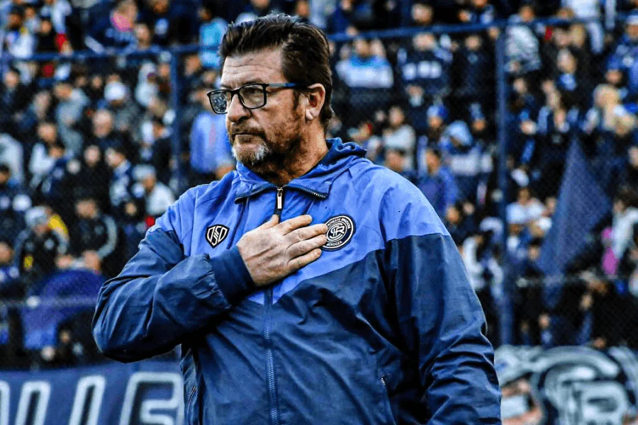  Alfredo Berti entraîneur Independiente Rivadavia en conférence de presse avant Bolívar – Independiente Rivadavia Copa Libertadores 28 mai 2026