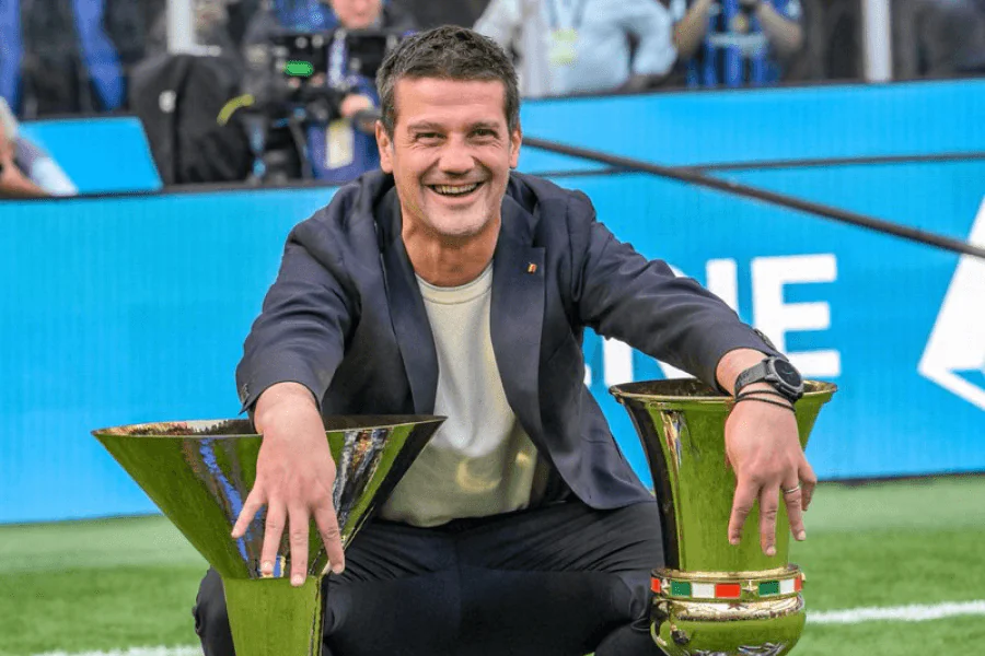 Cristian Chivu entraîneur Inter Milan mercato été 2026 — réunion de planification saison 2026-27 après le 21e Scudetto