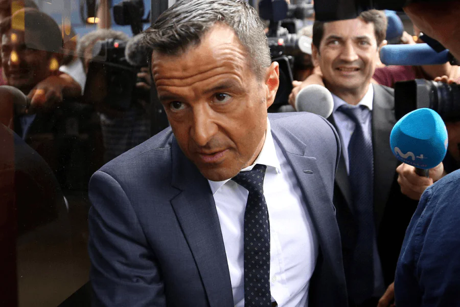 Jorge Mendes super-agent dirigeant les négociations pour Mateus Fernandes dans le dossier Manchester United West Ham juin 2026